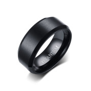 Prsten pro muže z titanu SETR022