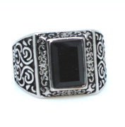 Pánský prsten s černým kamenem WJHZ802