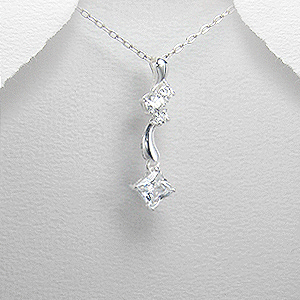 Stříbrný přívěsek 2395