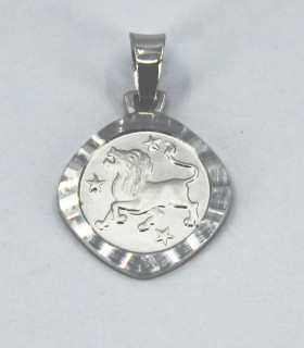 Stříbrný přívěsek znamení Lev 307877004