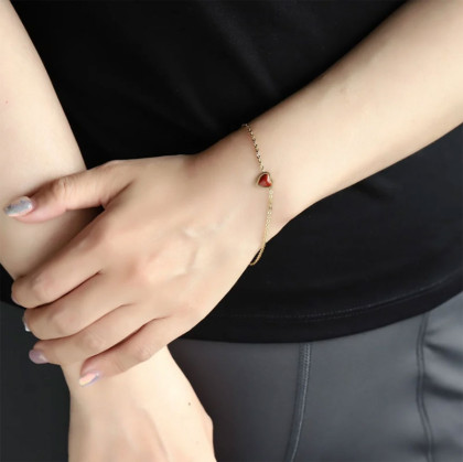 Elegantní náramek se srdíčkem BSS1167