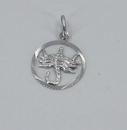 Stříbrný přívěsek se znamením Štír 3035800011
