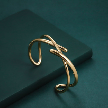 Pozlacený ocelový bangle MBSG28GD