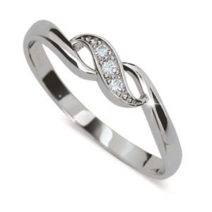 Stříbrný prsten se zirkony 2001