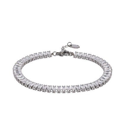 Stylový dámský náramek se zirkony MBSS223