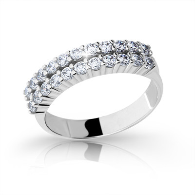 Stříbrný prsten se zirkony 2073