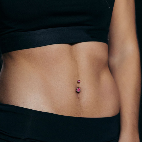 piercing v pupiku 044