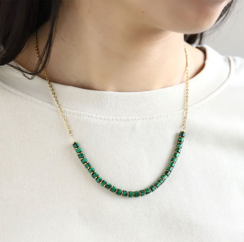 Náhrdelník pro ženy z oceli a malachitu NSS1014M