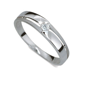 Stříbrný dámský prstýnek s kamínkem 1660