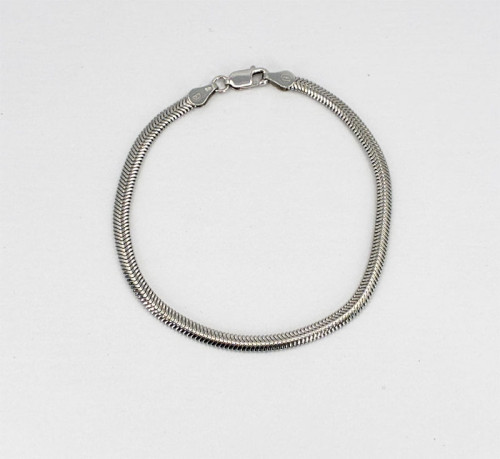 Stříbrný náramek na ruku hádek 3056260023