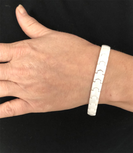 Magnetický náramek z keramiky WJHB356-Bílá